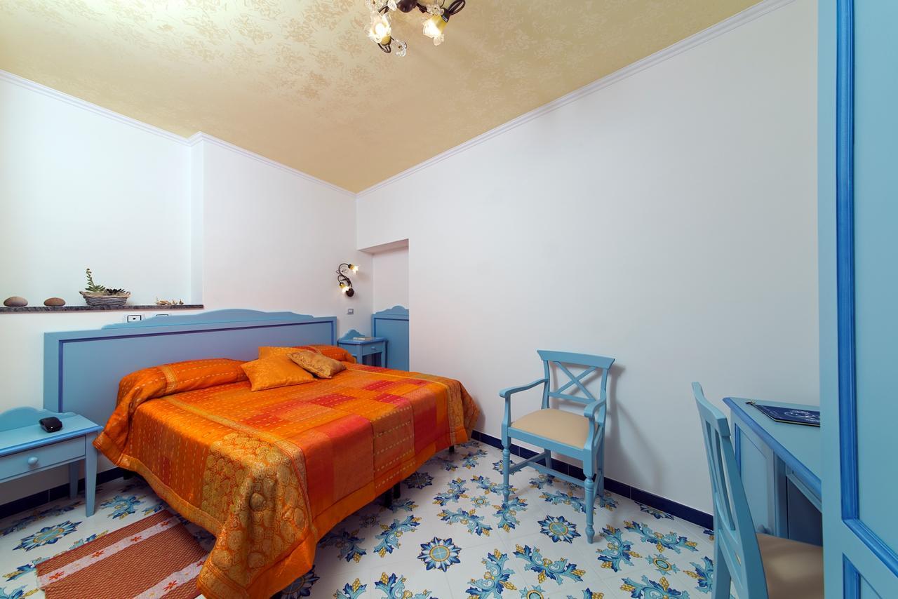 Hotel Giardino Delle Ninfe E La Fenice Ischia Eksteriør billede
